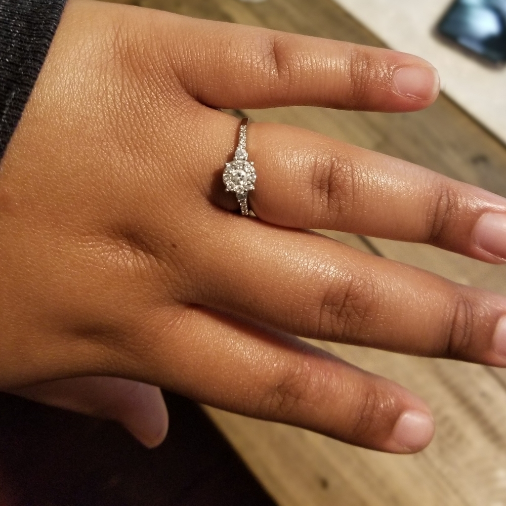 1 carat diamond ring